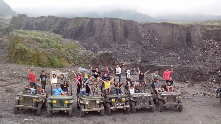 amazing race jeep merapi lava tour