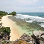 Lokasi-foto-dan-fasilitas-Pantai-Indrayanti-Gunung-Kidul-Jogja