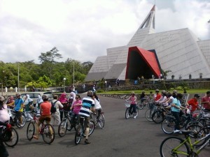 Cimb-Niaga-Cycling-Tours-Jogja-2012