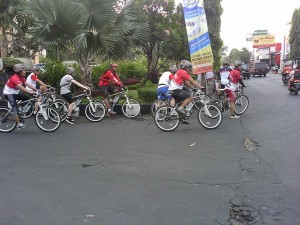 Sewa-sepeda di solo-bersepeda dikota solo bersama karyawan nokia