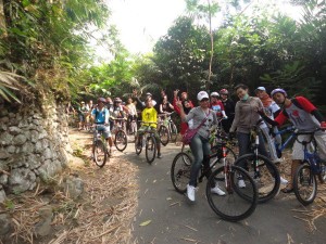 Foto Wisata bersepeda di Agro Wisata Turi
