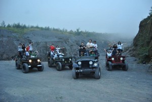 Merapi Lava Tour dengan Jeep willis